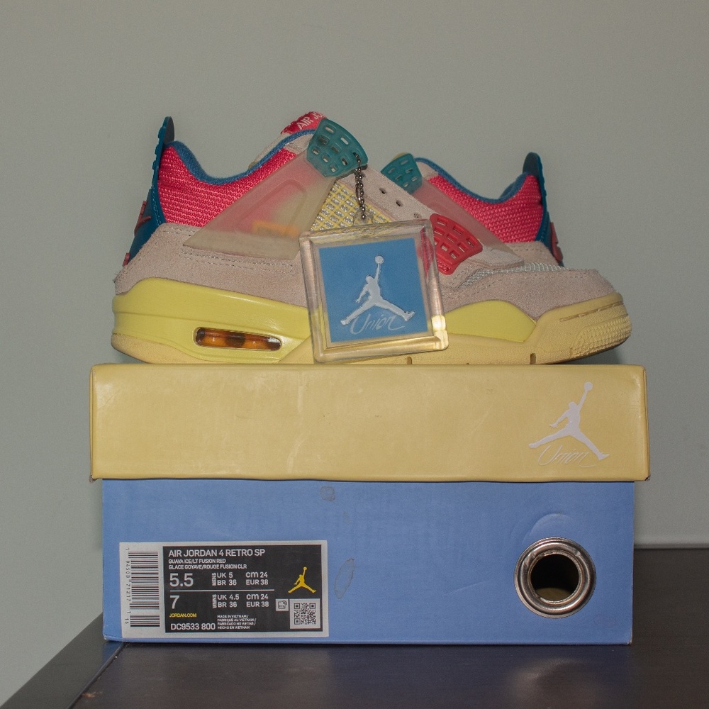 Size 5.5 - Jordan 4 Retro x Union LA Guava Ice 2020 - Picture 1 of 11